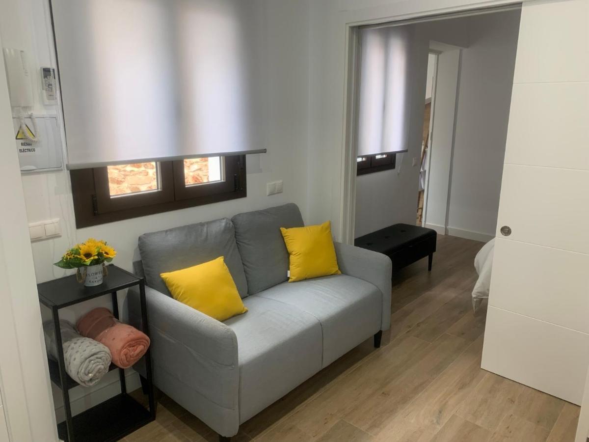 Puerta De Caceres Apartamento 5 Callejon De Don Alvaro Bagian luar foto